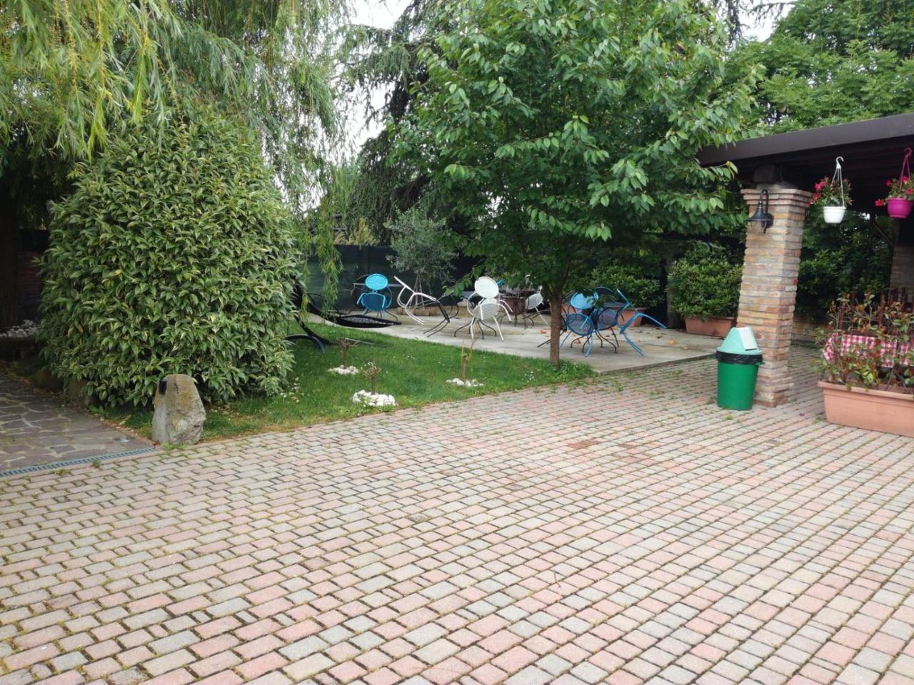 فيلا Massa Lombardaفي Agriturismo Ferretti المظهر الخارجي الصورة